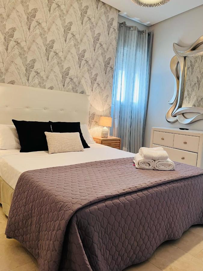 דירות ולנסיה Travel Habitat Atico Calle Comedias מראה חיצוני תמונה